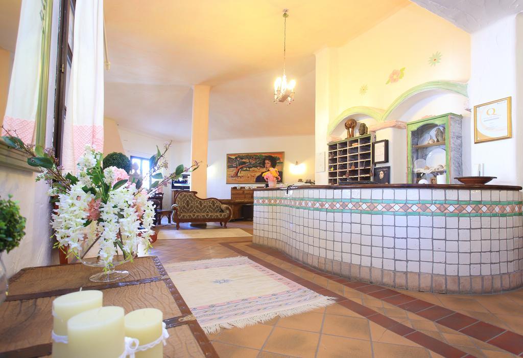 Hotel Ristorante S'Astore Benetutti Ngoại thất bức ảnh